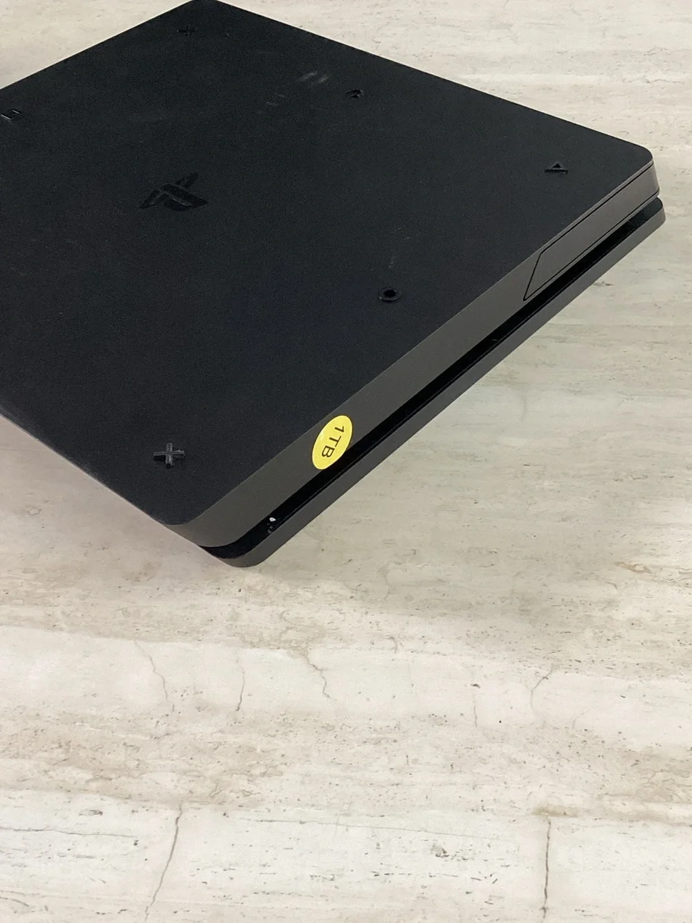 Sony PlayStation 4 Slim 1TB Console & Sony Controller Tested